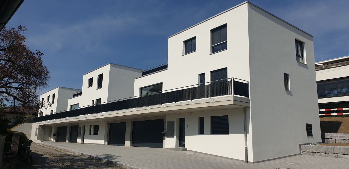 abgetreppte Gebäudesilhouette